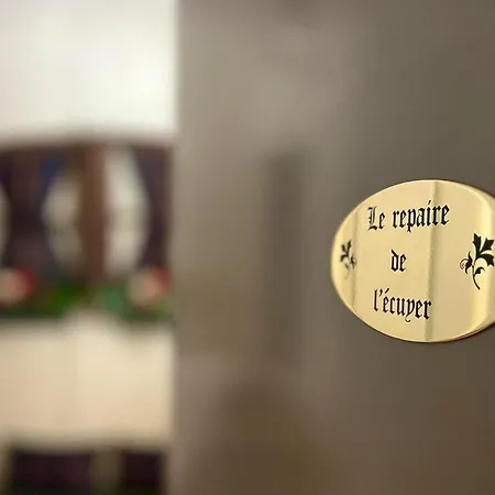 Le Repaire De L'ecuyer - Gitesdanslain Lägenhet